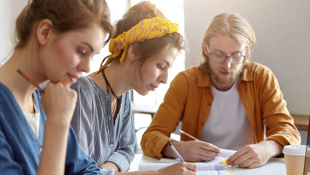 Top 5 Reasons to Enroll in a CAD Course at ThanecadAcademy 